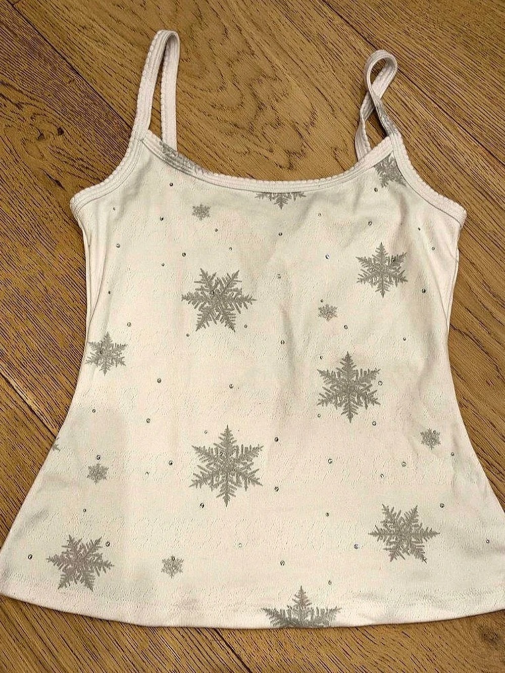 Snowflake Embellished Tank Top in White